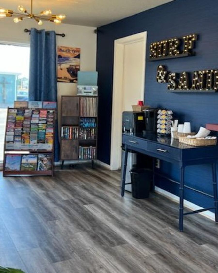 Surf & Sand Inn