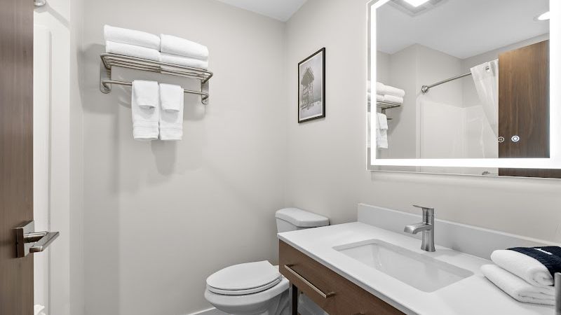 Photo of Cedar Street Hotel & Suites Sandpoint