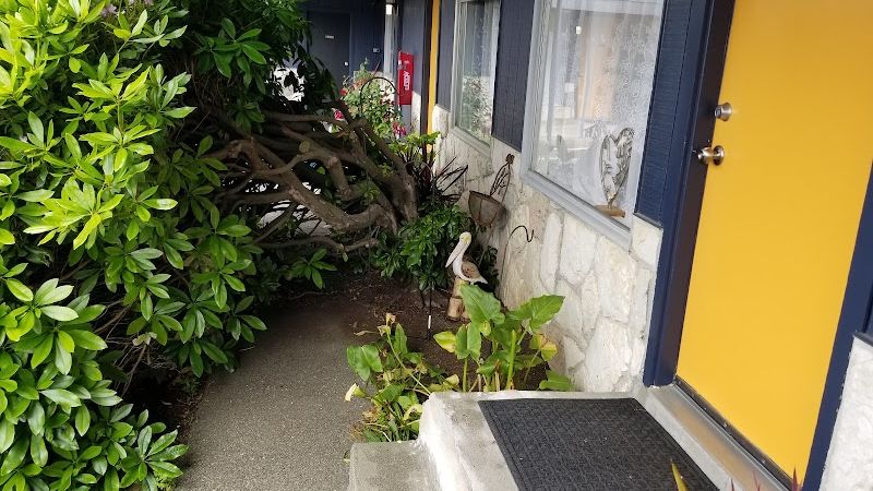 La Kris Inn - Cody Easom - 1