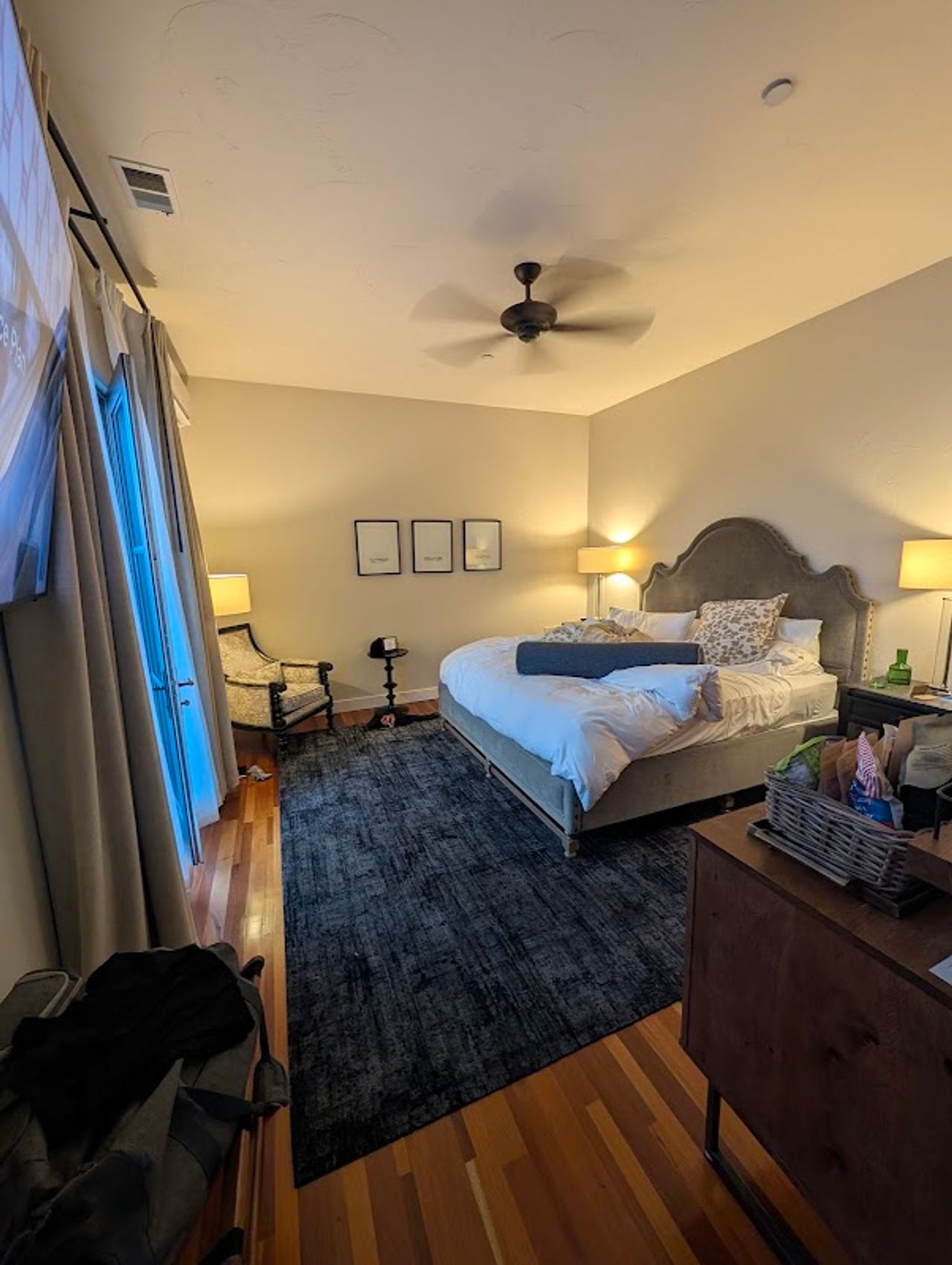 Photo of Black Walnut Inn & Vineyard - Vineyard Luxury Room