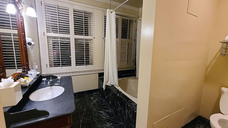 Photo of The Monterey Hotel - Bathroom, soaking tub