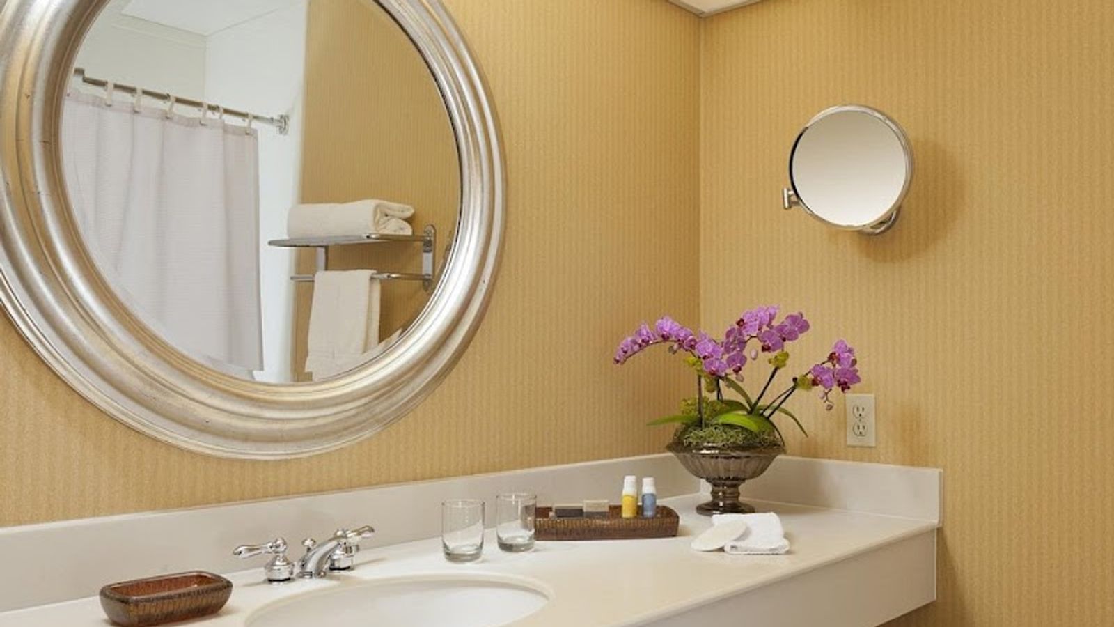 Photo of Creekside Inn