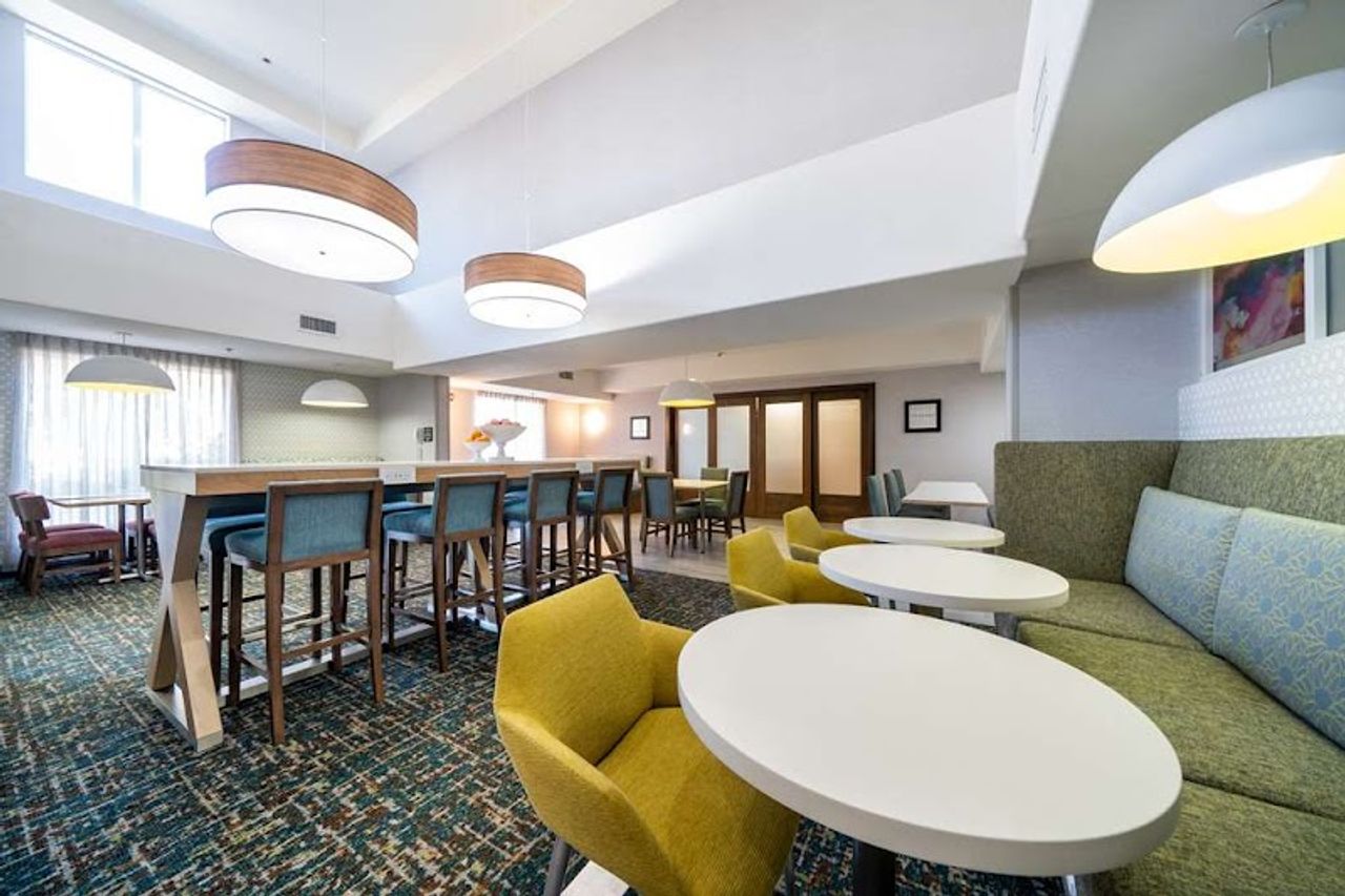 Photo of Hampton Inn & Suites Modesto-Salida