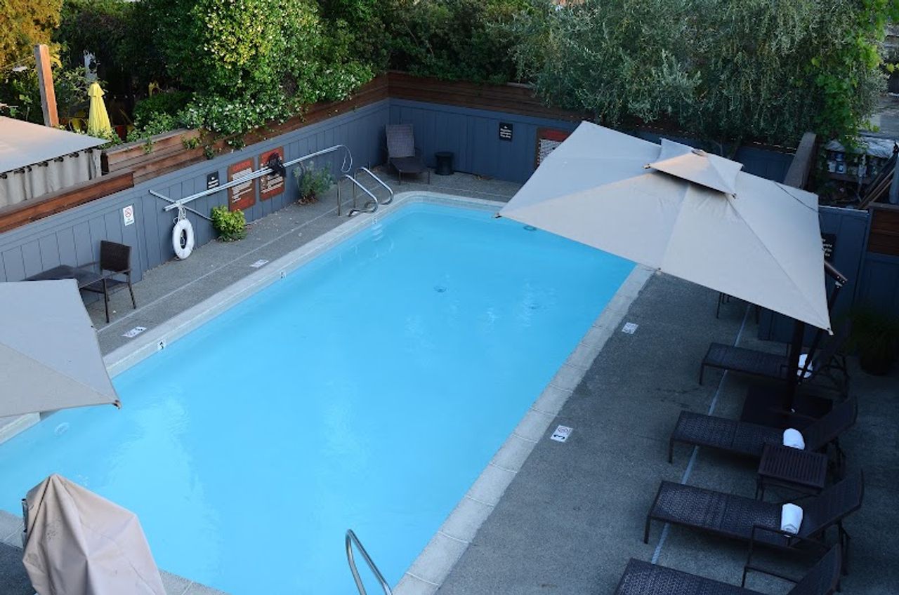 Photo of El Dorado Hotel