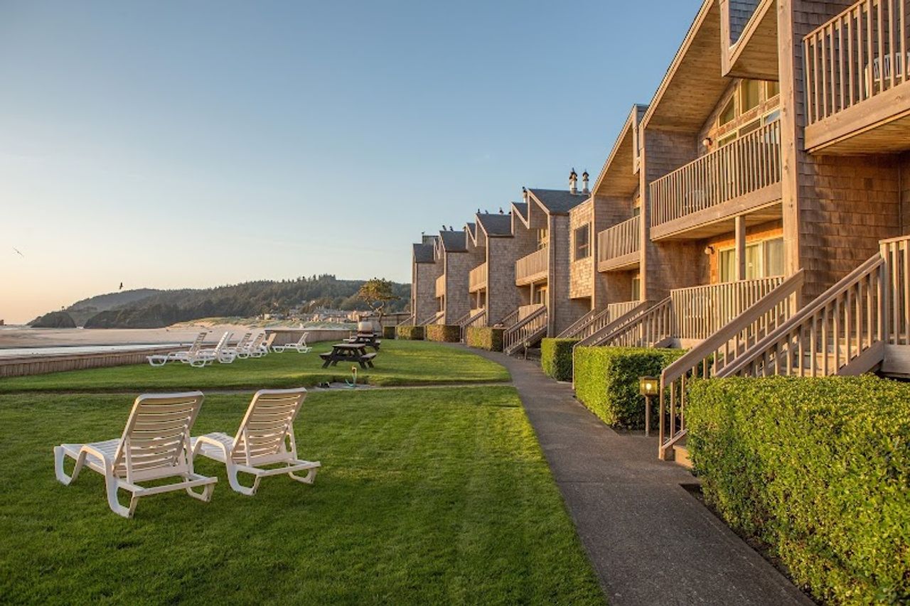 Photo of Schooner's Cove Inn