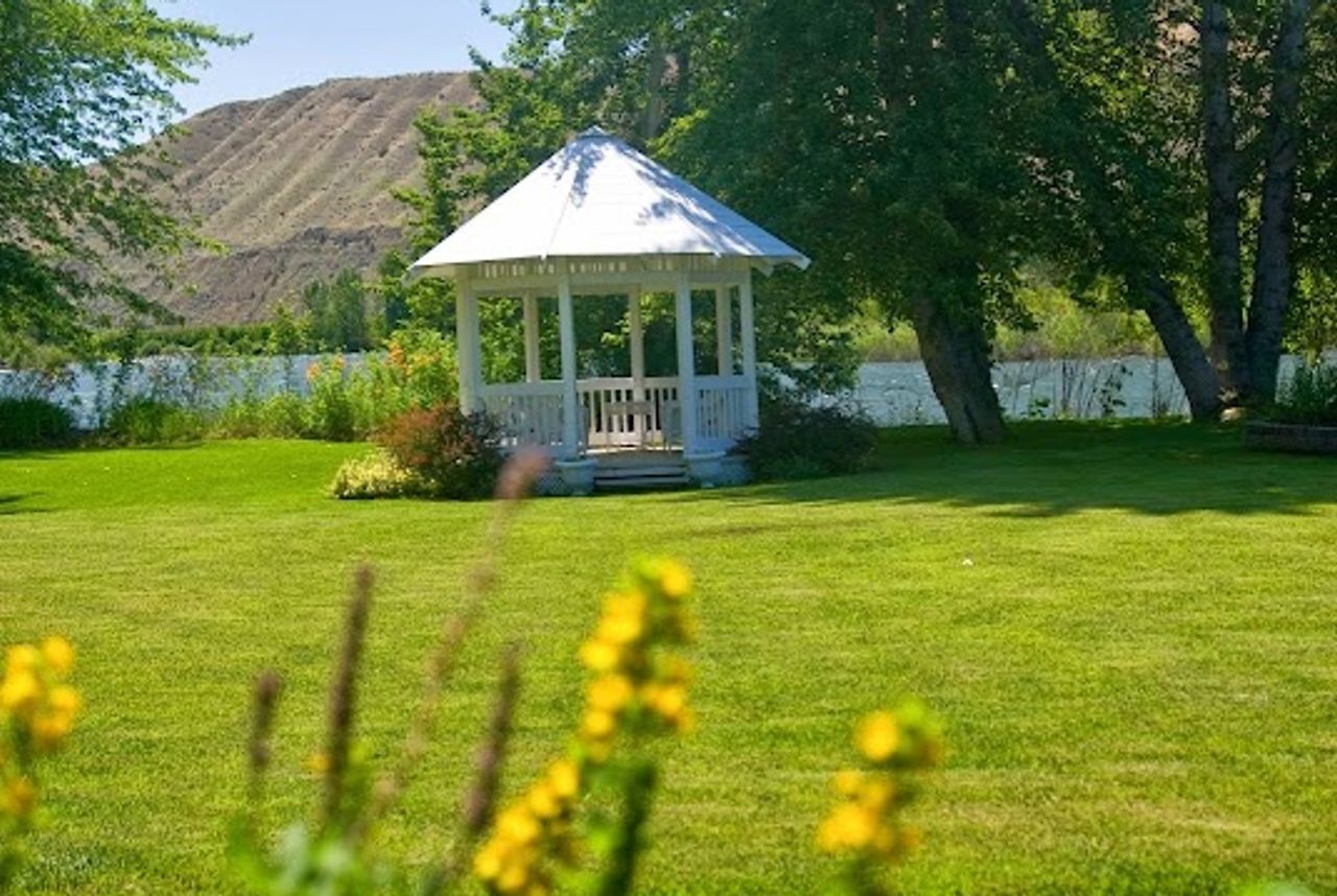 Photo of Warm Springs Inn & Winery