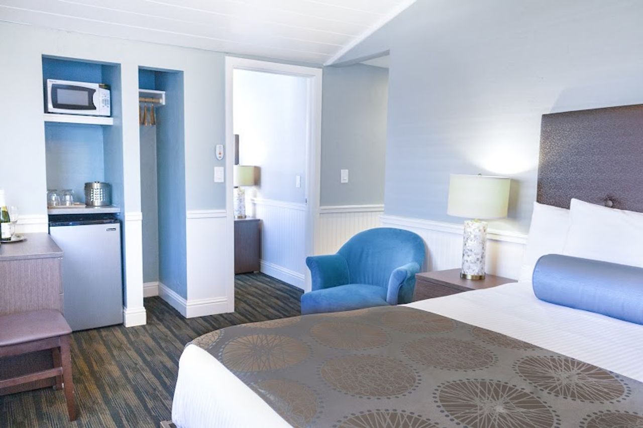 Photo of Ocean Echo Inn & Beach Cottages