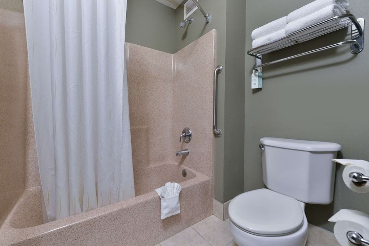 Photo of Comfort Suites Airport Tukwila Seattle