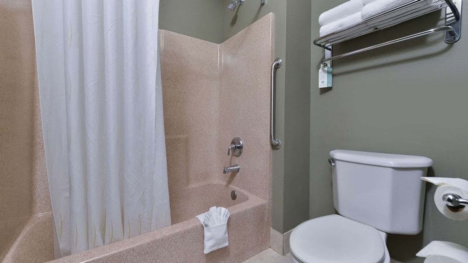 Photo of Comfort Suites Airport Tukwila Seattle