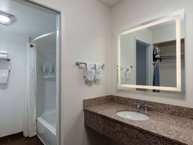 Photo of Ramada by Wyndham Spokane Airport