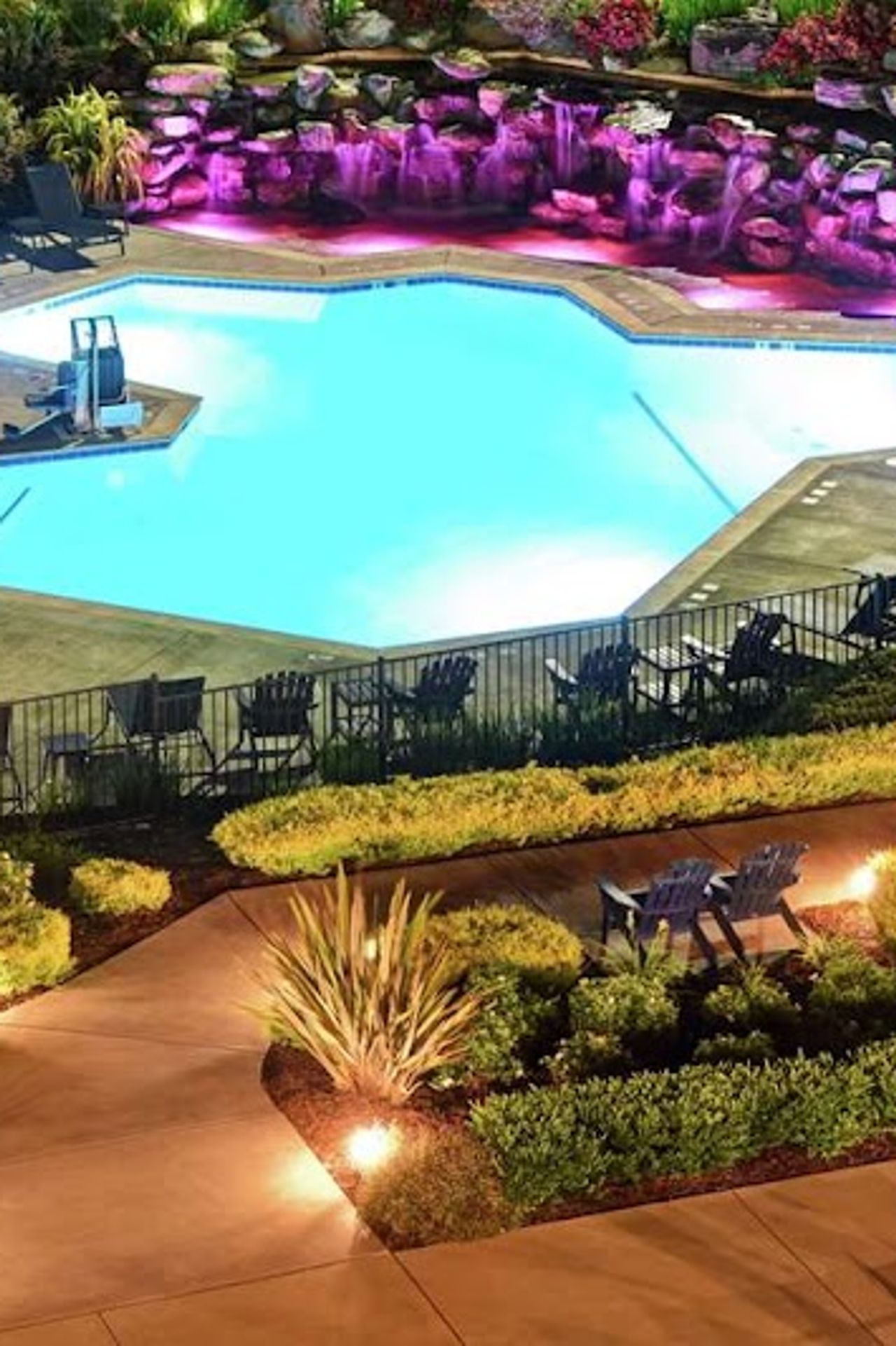 Photo of DoubleTree by Hilton Hotel Pleasanton at the Club