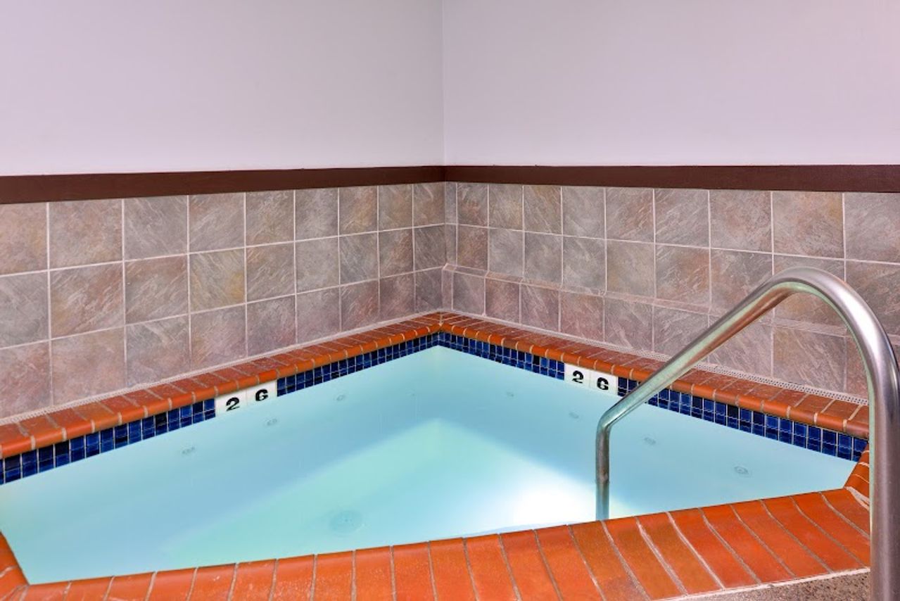 Photo of The Coho Oceanfront Lodge - Indoor Hot Tub