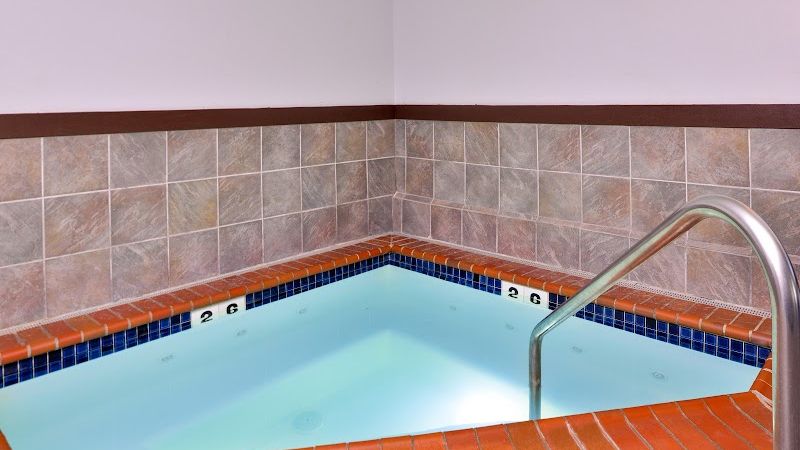 Photo of The Coho Oceanfront Lodge - Indoor Hot Tub