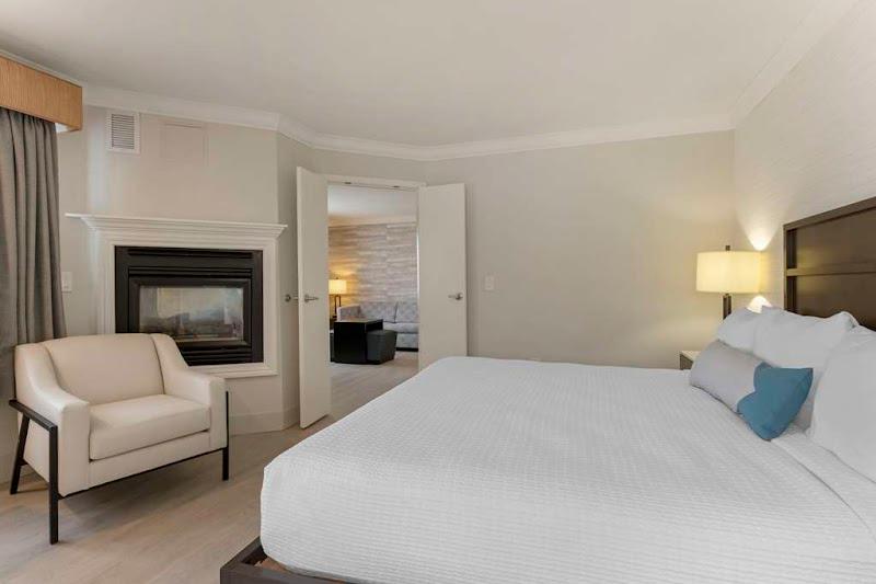 Photo of Best Western Plus All Suites Inn - Suite, Fireplace, King Bed