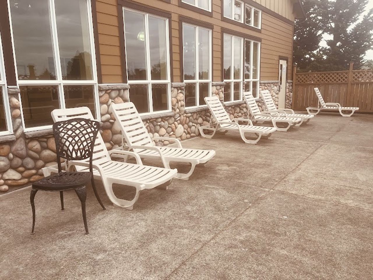 Photo of Comfort Inn & Suites McMinnville Wine Country