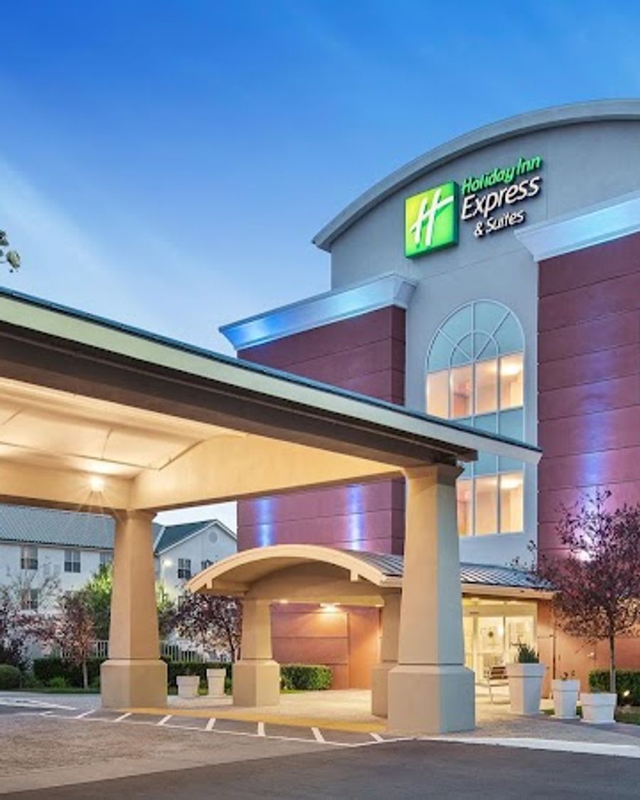 Holiday Inn Express & Suites Sacramento Airport Natomas, an IHG Hotel