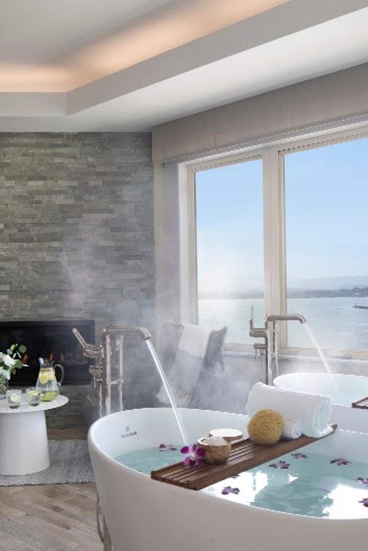 Photo of Monterey Plaza Hotel & Spa - Oceanview couples’ tub room and tranquil wellness facilities