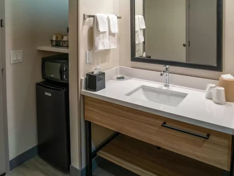 Photo of Country Inn & Suites by Radisson, Modesto/Salida