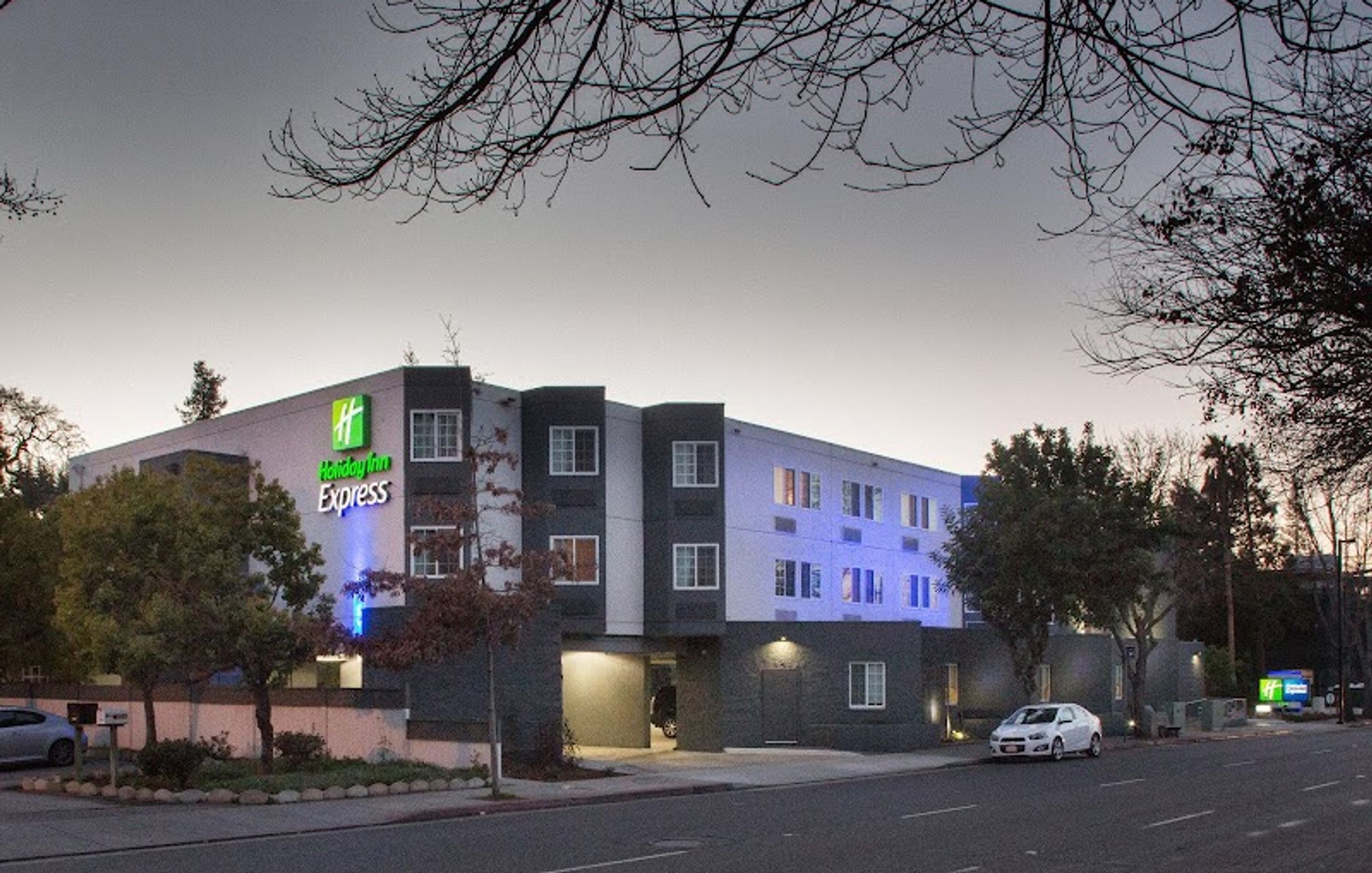 Holiday Inn Express Mountain View - S Palo Alto, an IHG Hotel