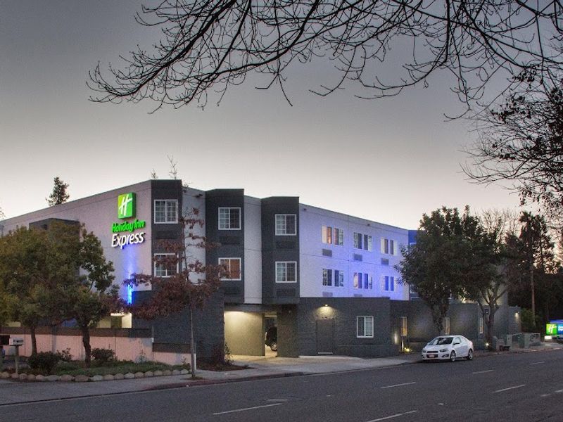 Holiday Inn Express Mountain View - S Palo Alto, an IHG Hotel
