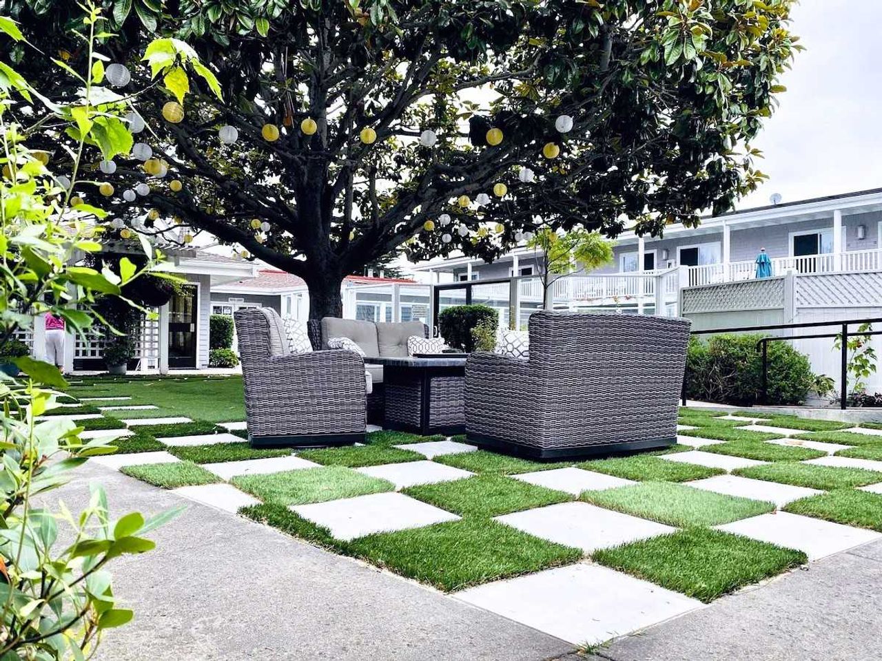 Photo of Monterey Bay Lodge - Garden, Outdoor Seating Area