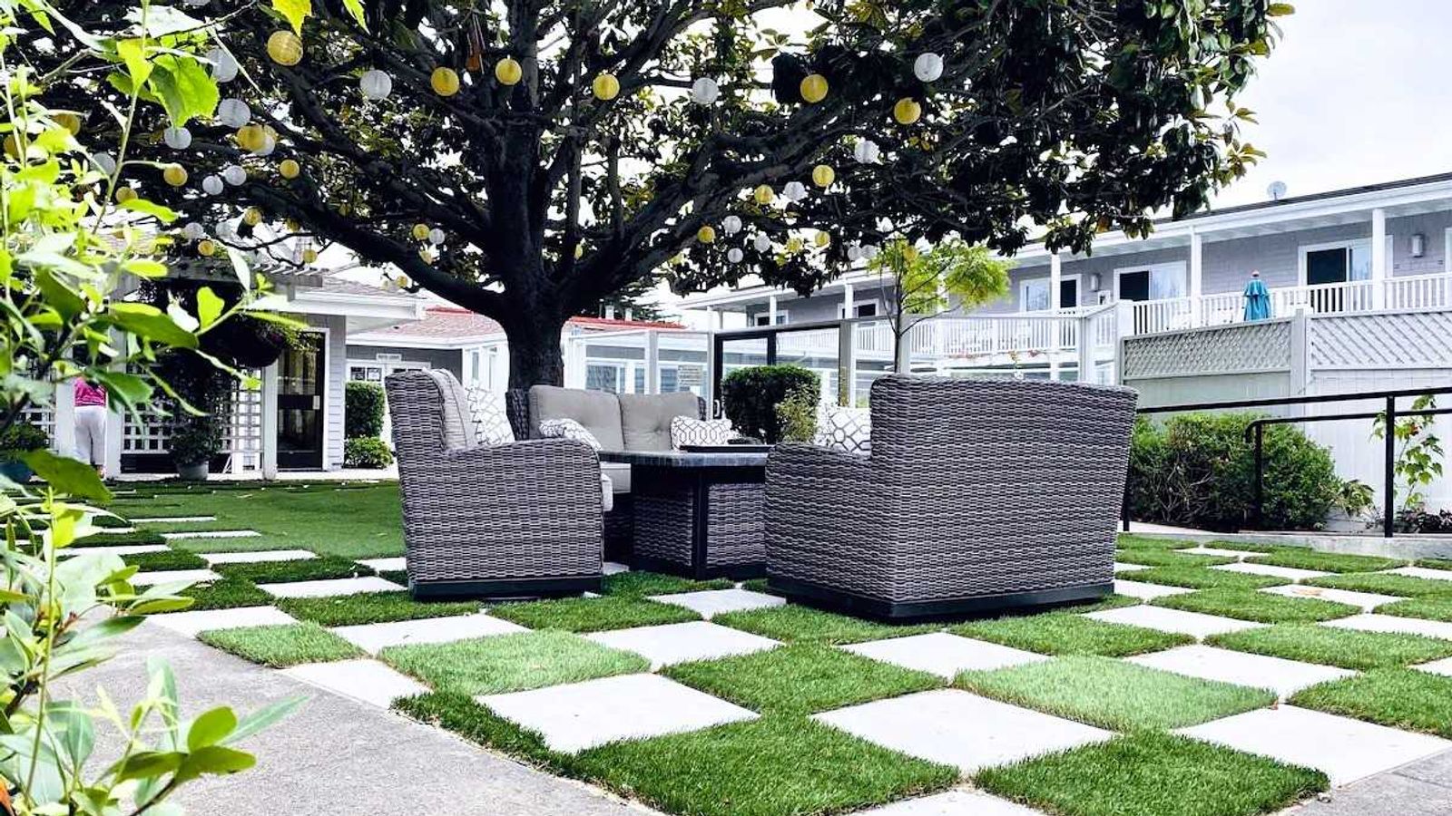 Photo of Monterey Bay Lodge - Garden, Outdoor Seating Area