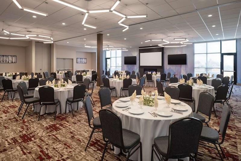 Photo of Hilton Garden Inn Visalia