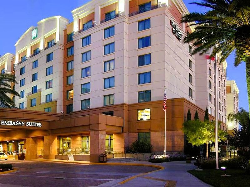 Embassy Suites by Hilton Sacramento Riverfront Promenade