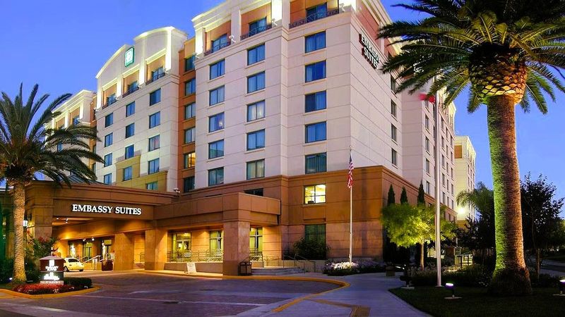 Embassy Suites by Hilton Sacramento Riverfront Promenade