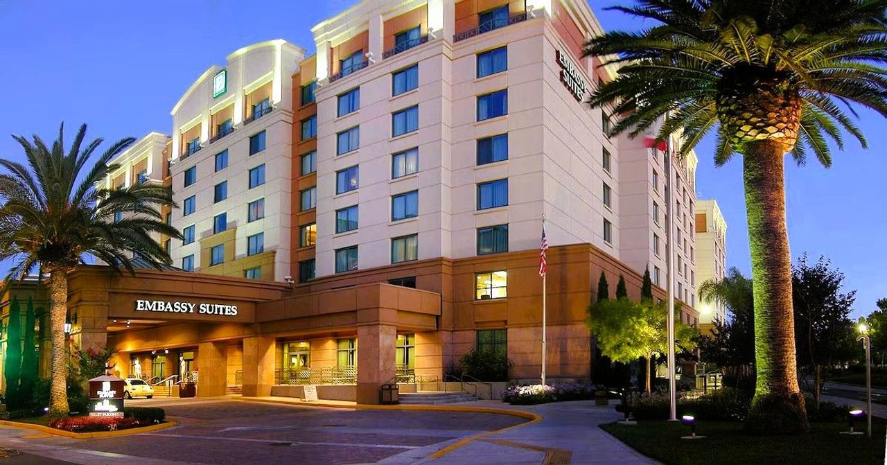 Embassy Suites by Hilton Sacramento Riverfront Promenade