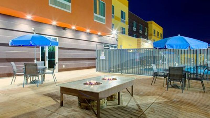 Photo of Fairfield Inn & Suites Bakersfield North/Airport