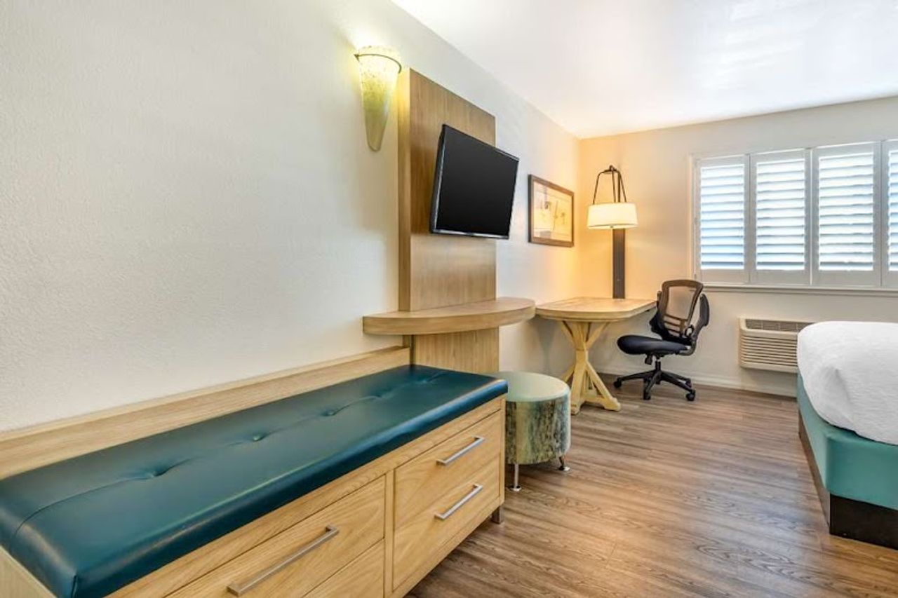 Photo of Best Western Plus Capitola By-the-Sea Inn & Suites