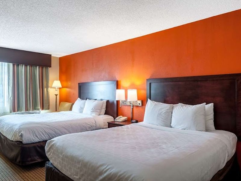 Photo of SureStay by Best Western SeaTac Airport North