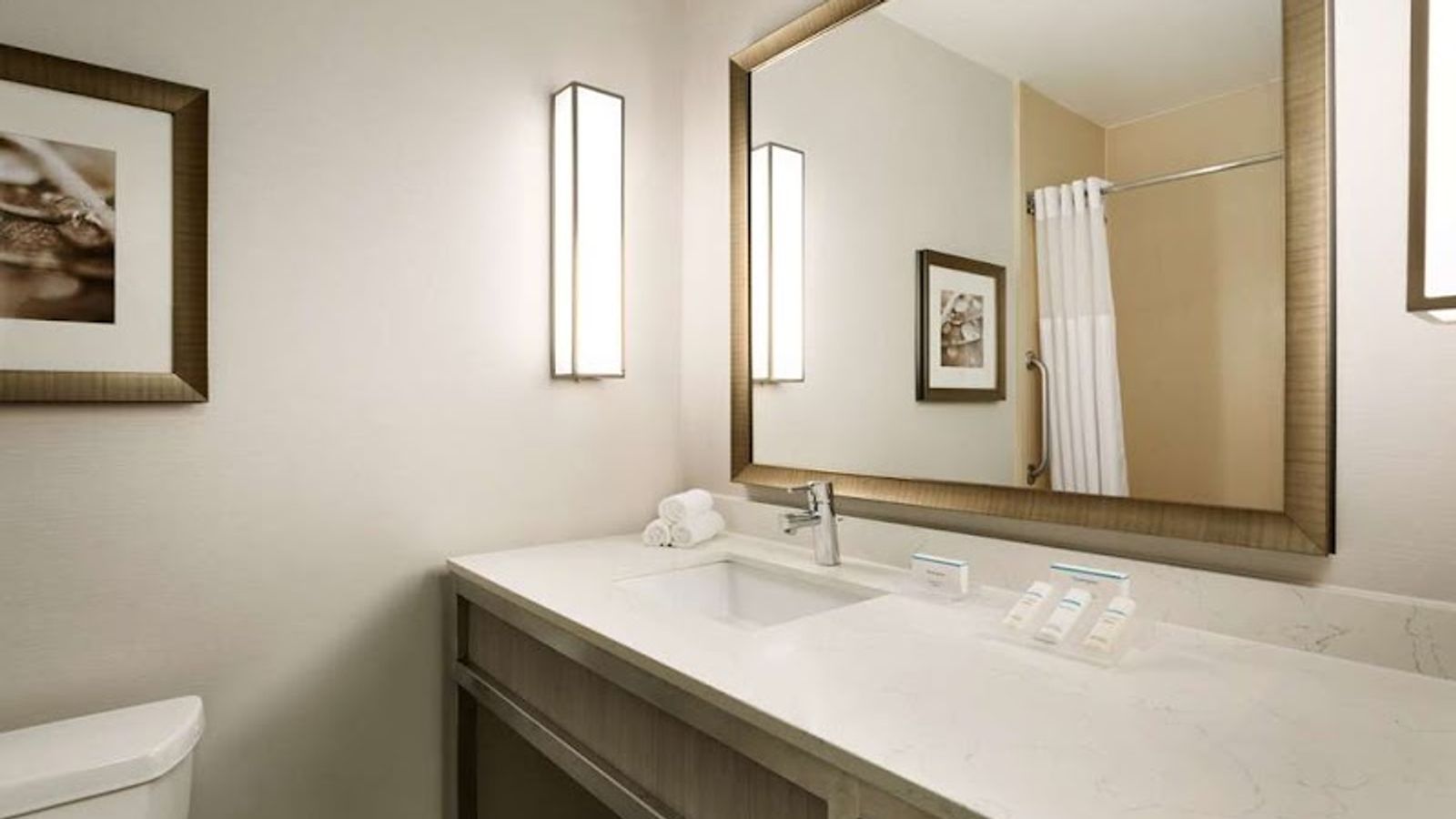 Photo of Hilton Garden Inn Roseville