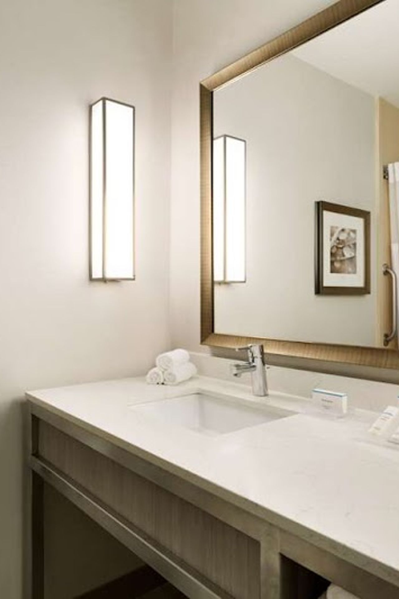 Photo of Hilton Garden Inn Roseville