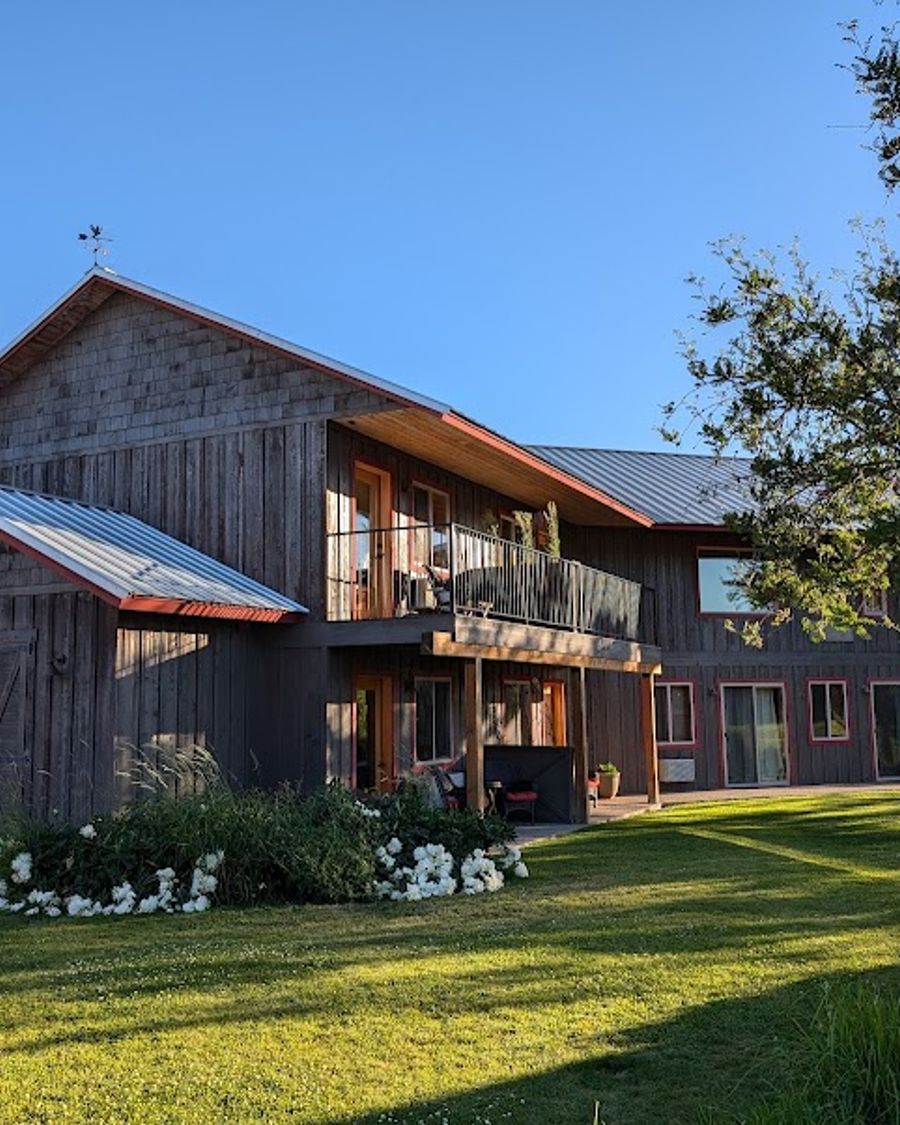Mt. Gardner Inn