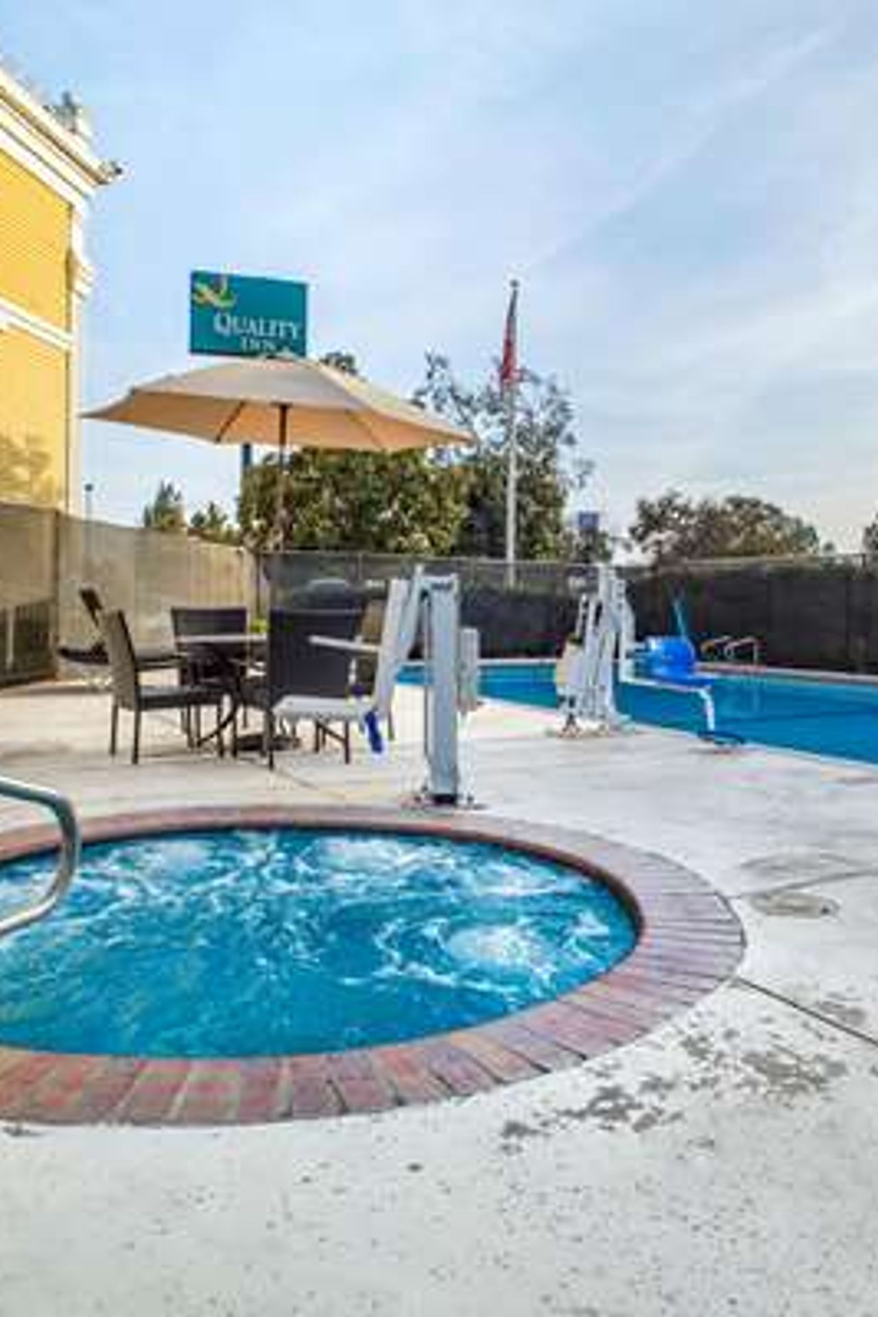 Photo of Quality Inn & Suites Tulare