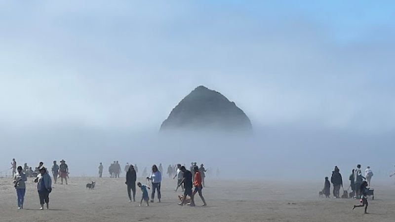 Photo of Hallmark Resort & Spa Cannon Beach