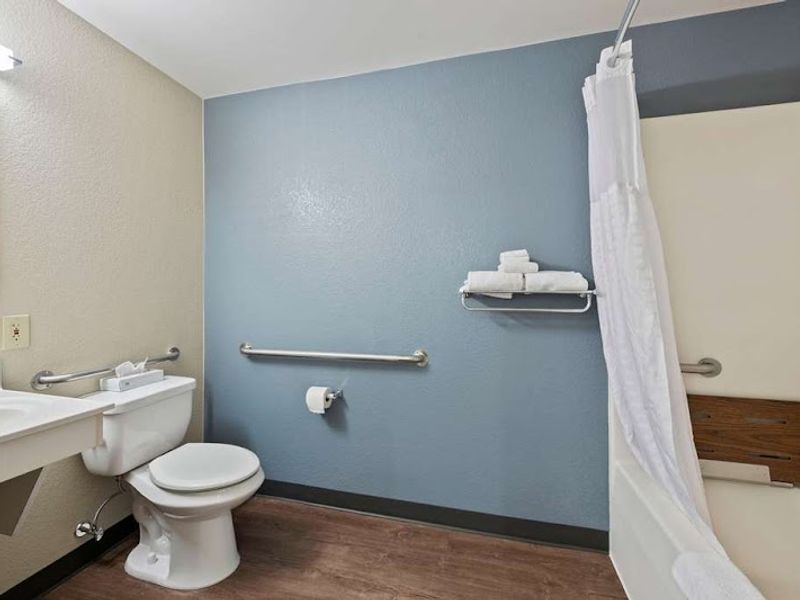 Photo of Extended Stay America Premier Suites - Oakland - Alameda