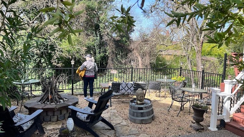 Photo of Glen Ellen Inn