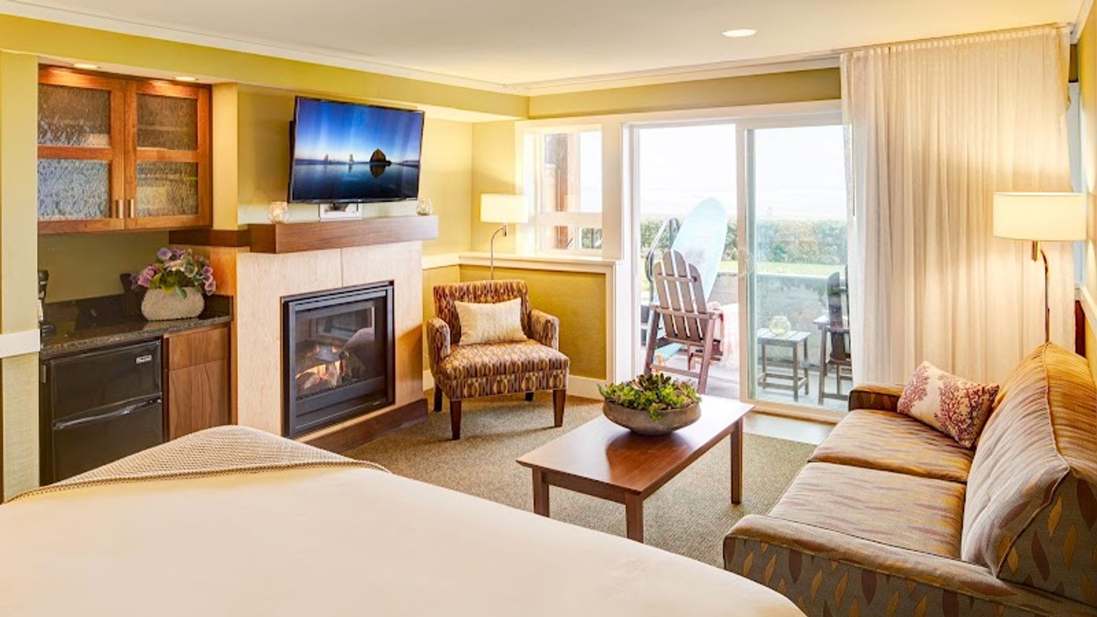 Photo of Surfsand Resort