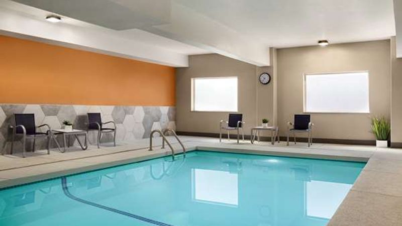 Photo of La Quinta Inn & Suites by Wyndham Salem OR