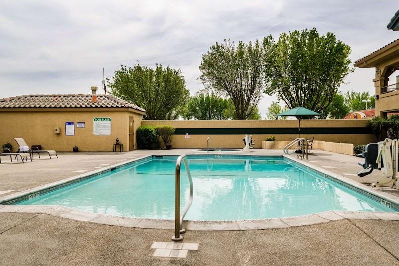 Photo of Quality Inn & Suites Lathrop