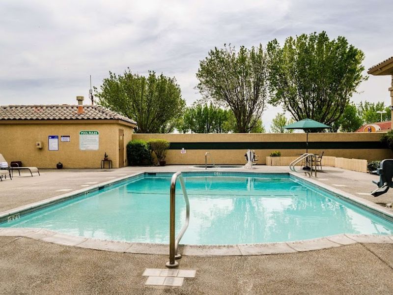 Photo of Quality Inn & Suites Lathrop