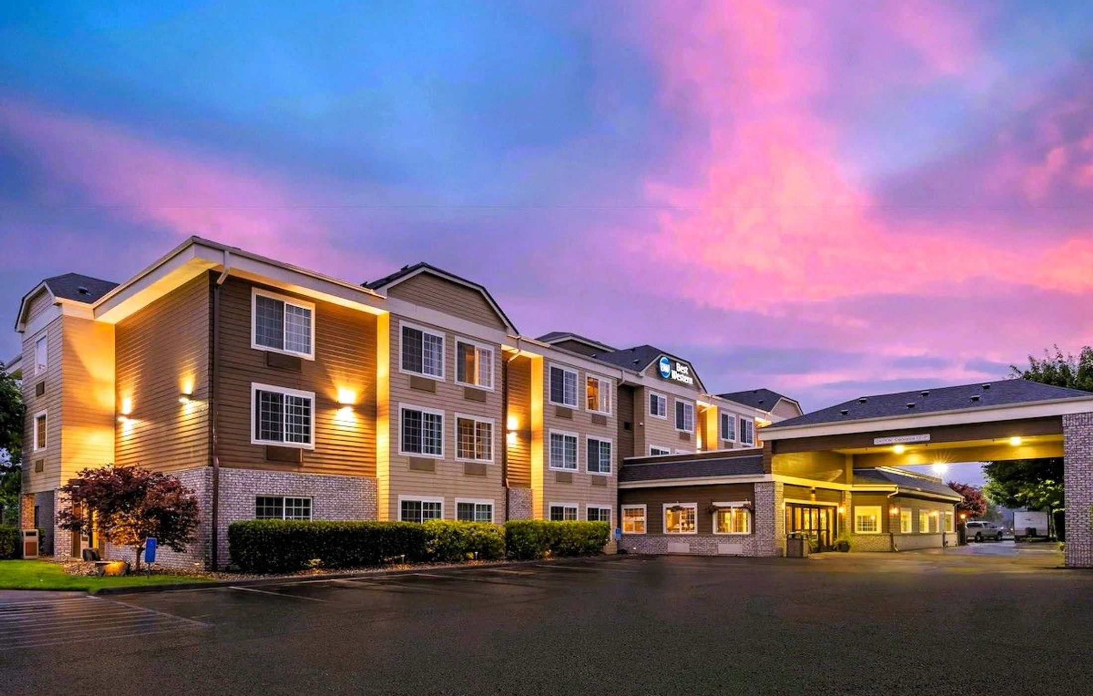 Best Western Columbia River Waterfront Hotel Astoria