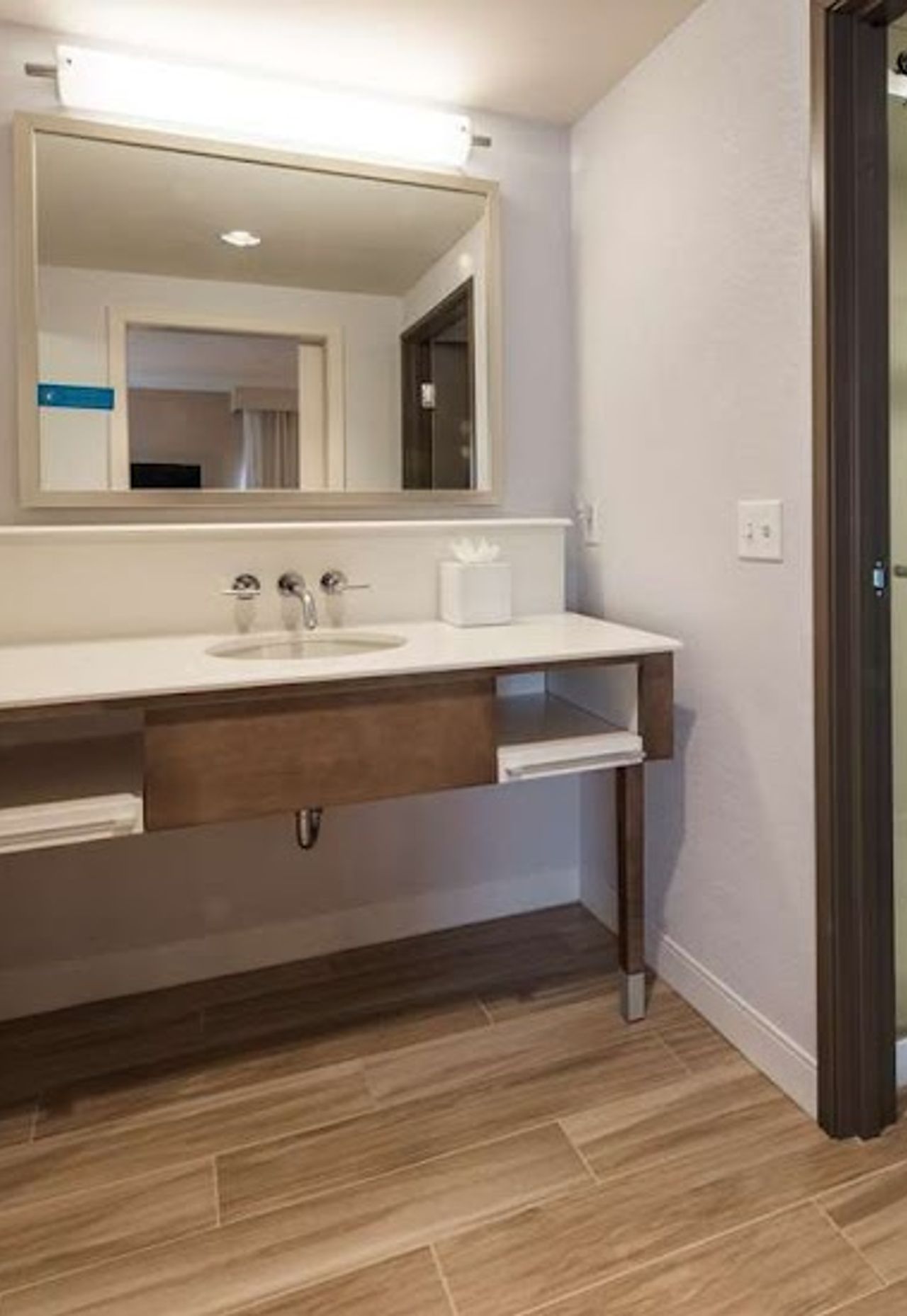 Photo of Hampton Inn & Suites Seattle/Redmond