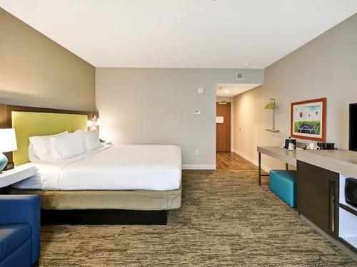 Photo of Hampton Inn & Suites Grants Pass