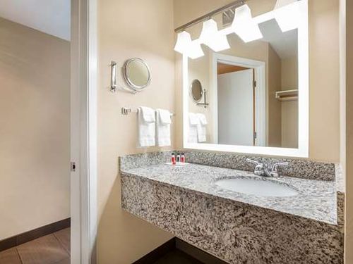 Photo of Baymont by Wyndham Tri-Cities/Kennewick WA