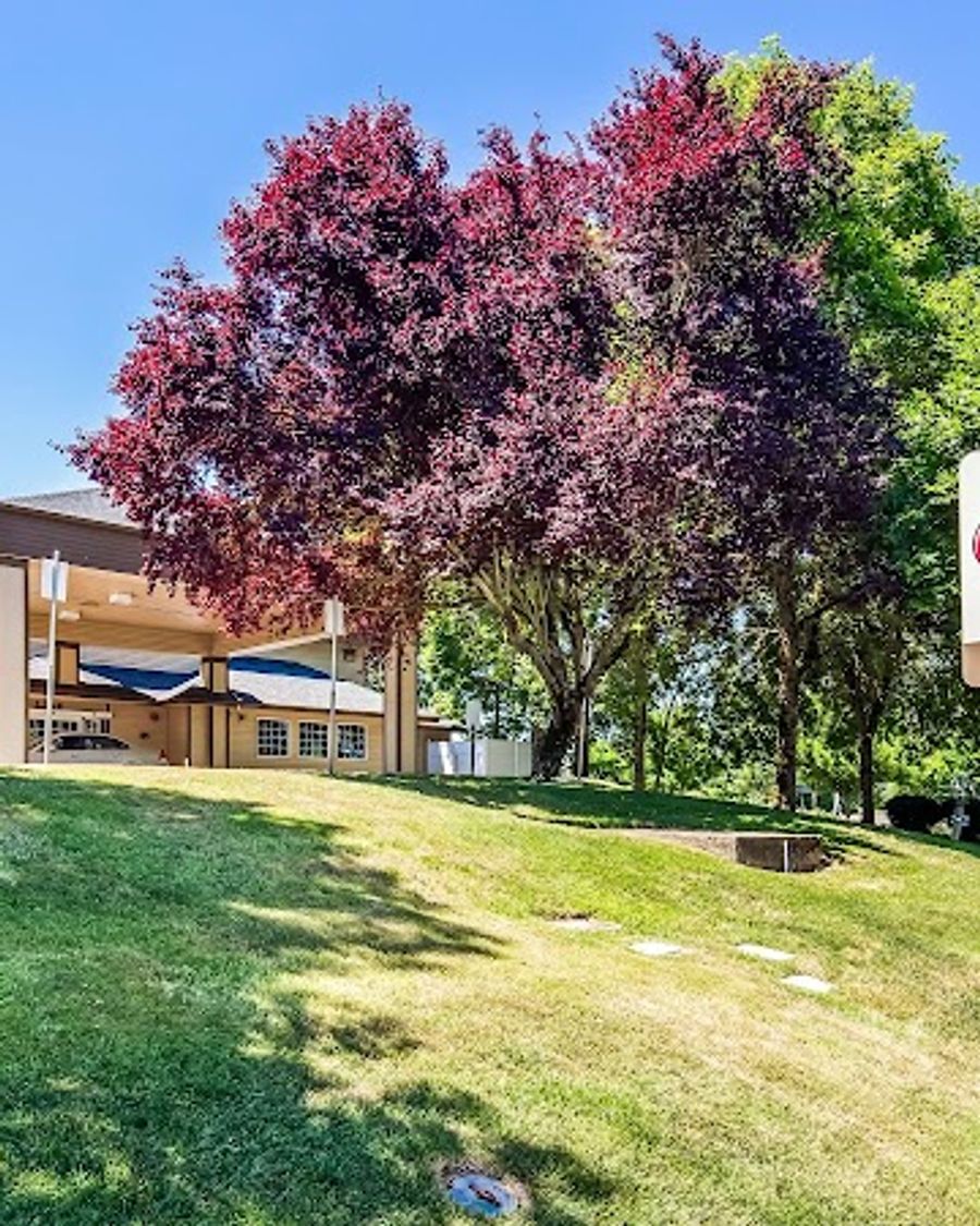 Best Western Plus Prairie Inn