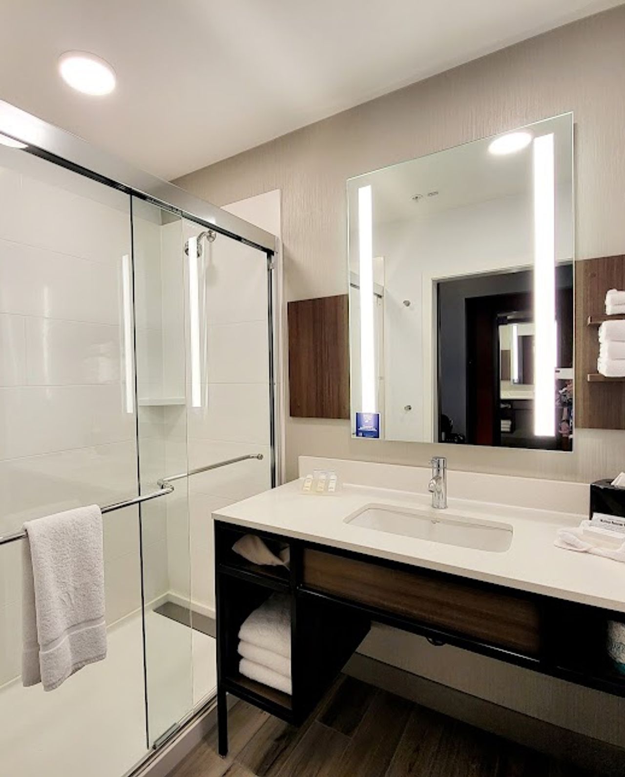 Photo of Hilton Garden Inn Seattle Airport